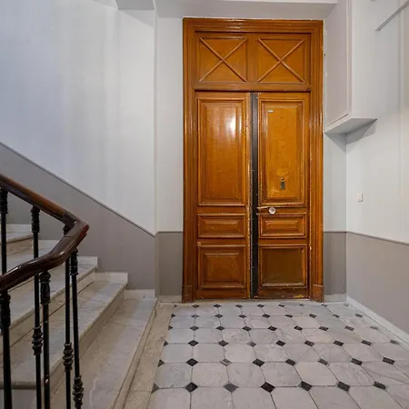 Mezzanine 5 Pers Le Petit Voltaire Clim Apartamento *